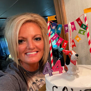 Meet your Posher, Hope